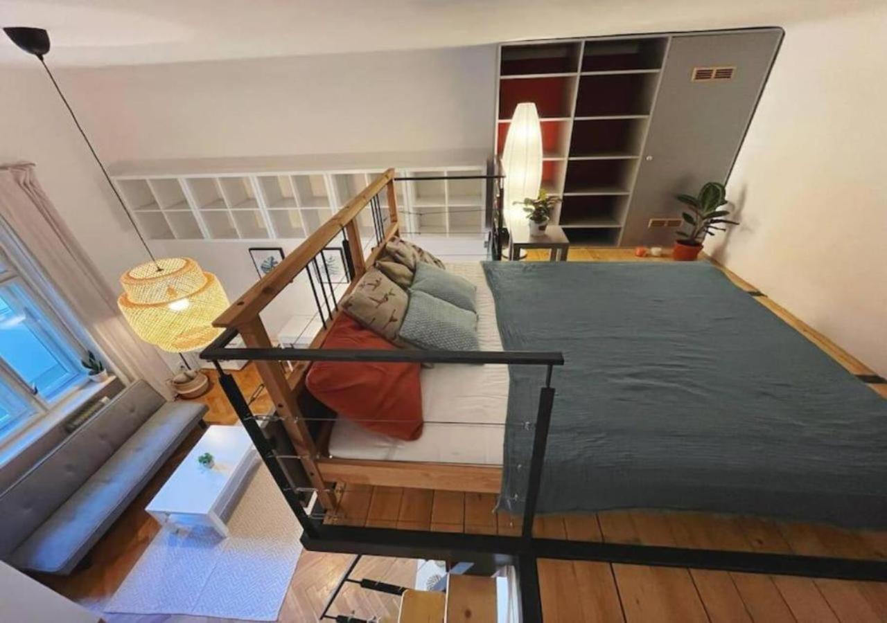 Netradicny Apartman V Centre 布拉迪斯拉发 外观 照片